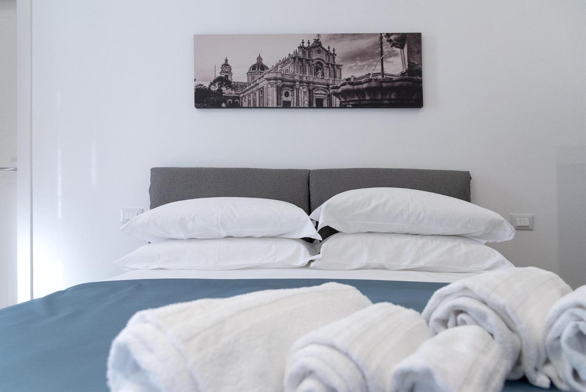 Civicocento Charming Rooms Catania Esterno foto